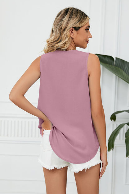 Contrast Trim Plunge Sleeveless Blouse